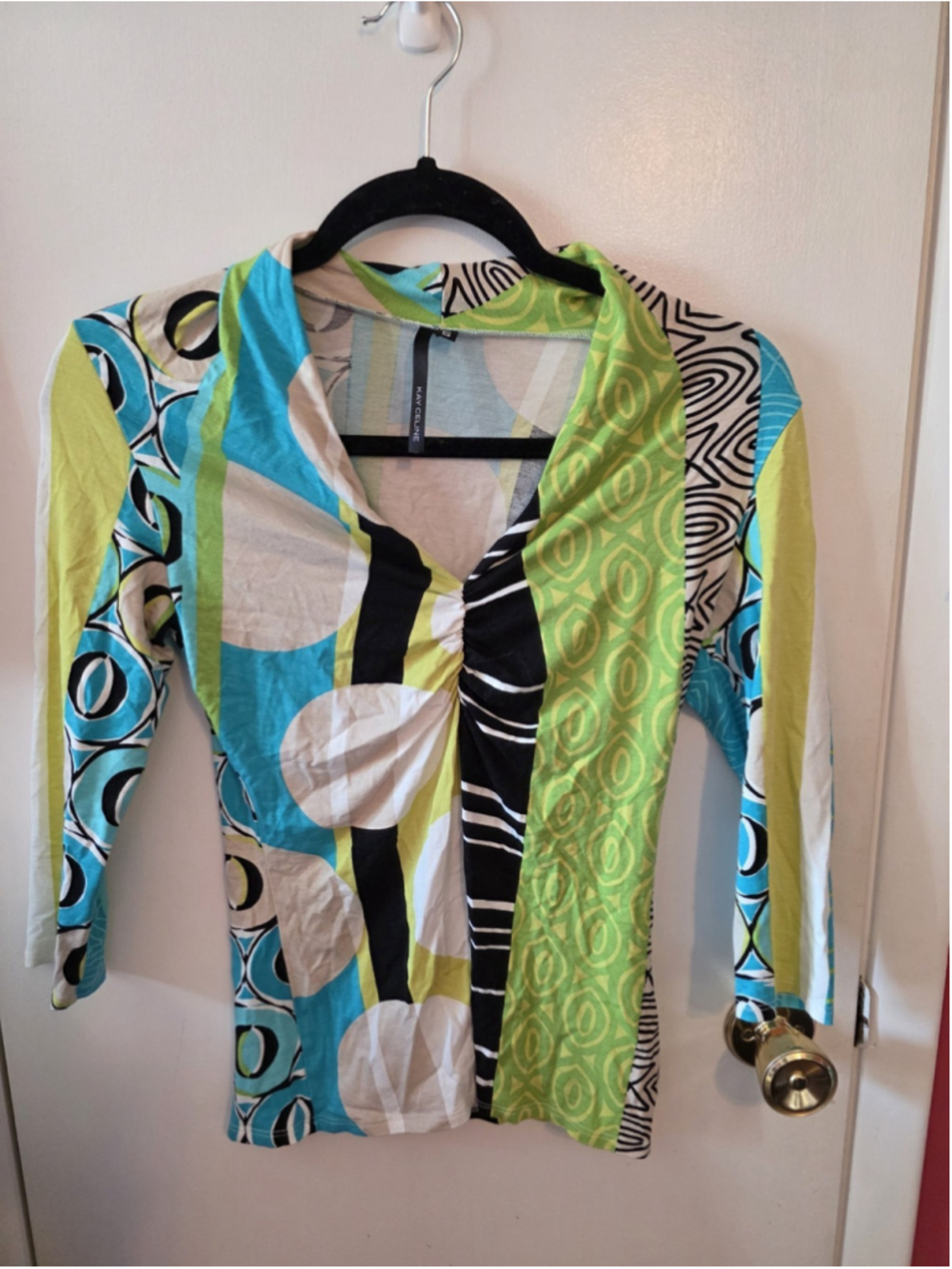 Kay Celine Green And Pink Floral V Neck Y2K 90/“s Vibes Size Small